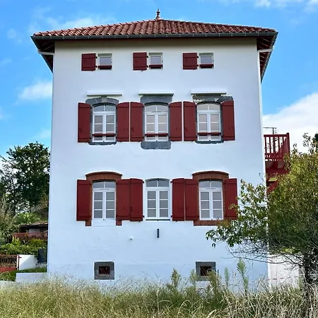 Bel Appartement T2 Avec Terrasse Cambo-les-Bains Exterior photo