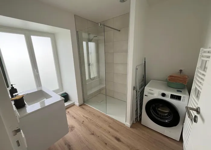 Bel Appartement T2 Avec Terrasse