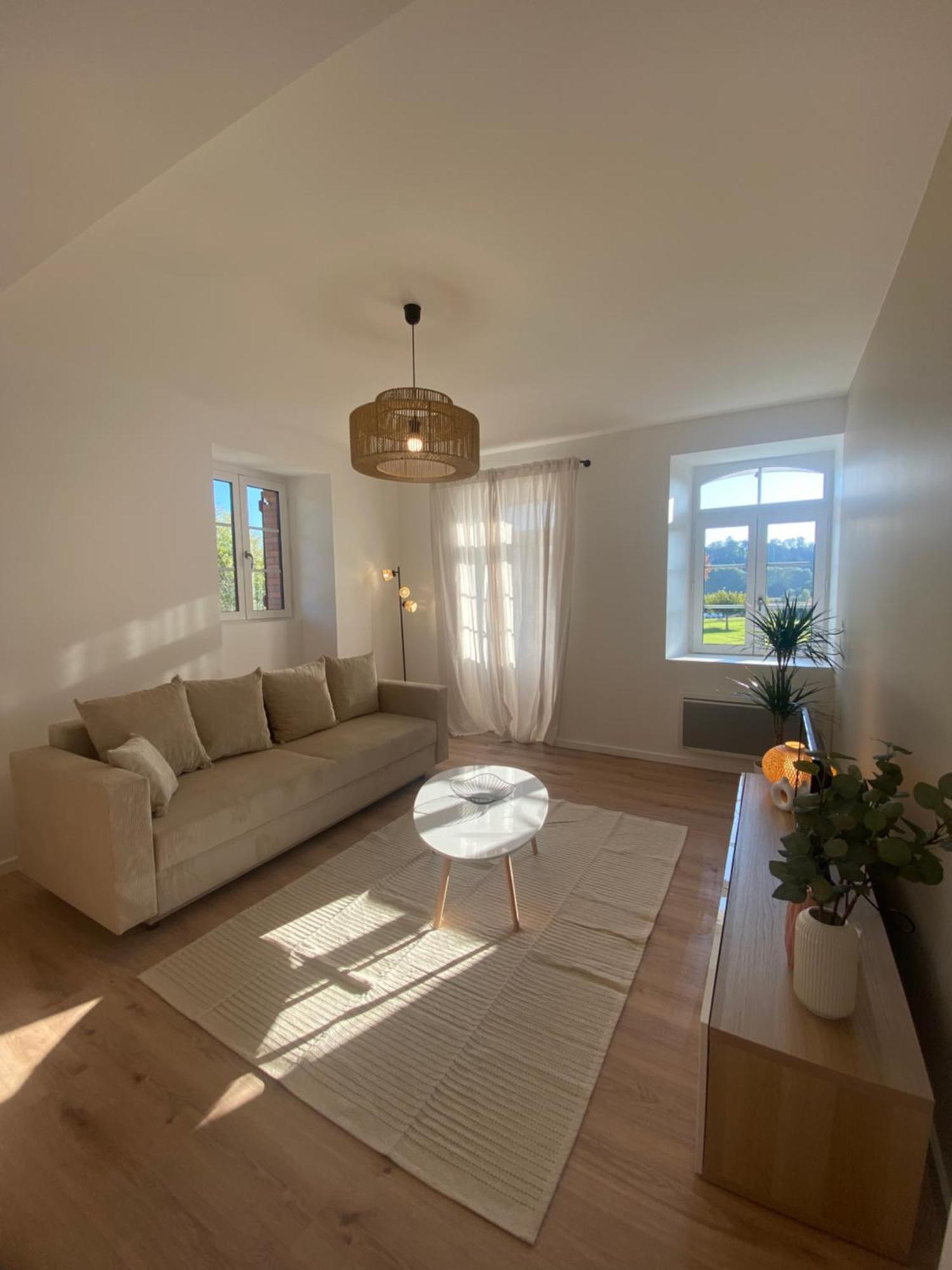 Bel T2 Avec Terrasse Cambo-les-Bains